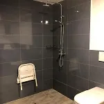 Saint - Charles Hotel *