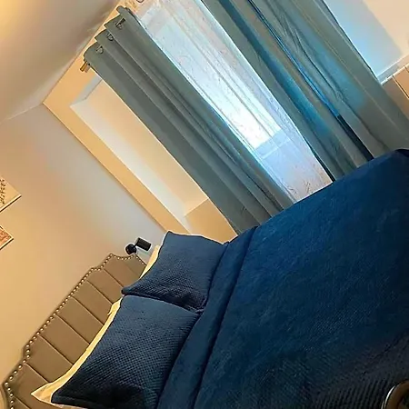 Saint - Charles * Rambouillet